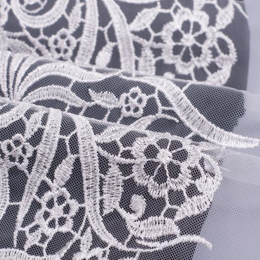 Tulle lace Agatha, white