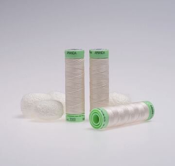 Silk thread, 50m, ivory white